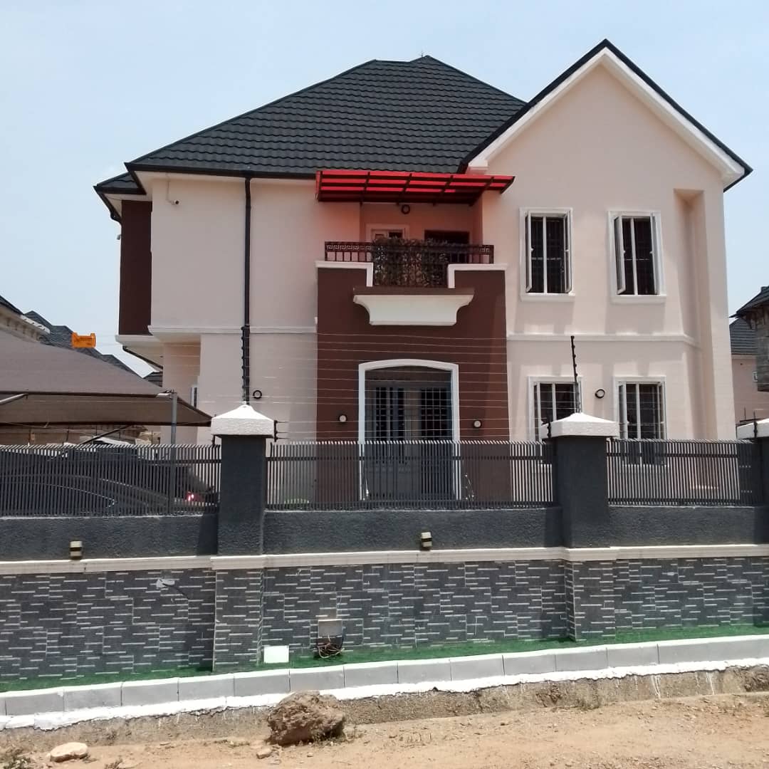 4 Bed Room Terrace Duplex with Space for 2 Bedroom